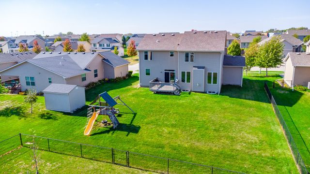 2355 SE Riverbirch Lane, Waukee, IA 50263