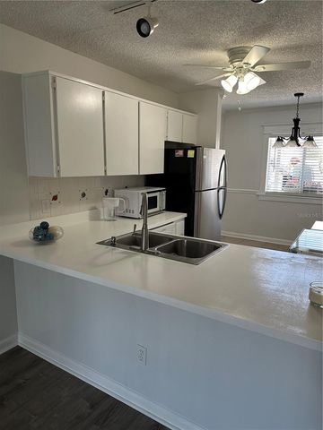 11201 122ND AVENUE N 127, Largo, FL 33778