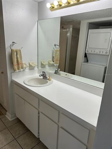 11201 122ND AVENUE N 127, Largo, FL 33778