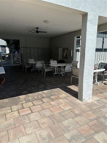 11201 122ND AVENUE N 127, Largo, FL 33778