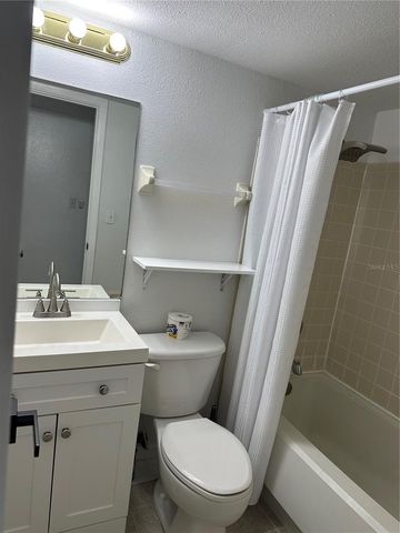 11201 122ND AVENUE N 127, Largo, FL 33778