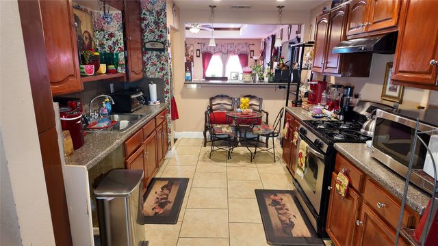 4521 Kelton Drive, Dallas, TX 75209