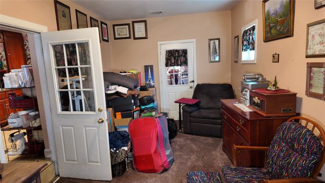 4521 Kelton Drive, Dallas, TX 75209