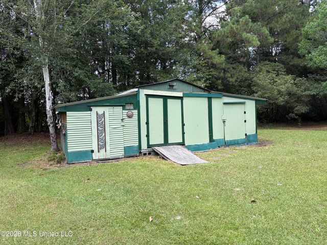 20116 F Ladner Road, Saucier, MS 39574