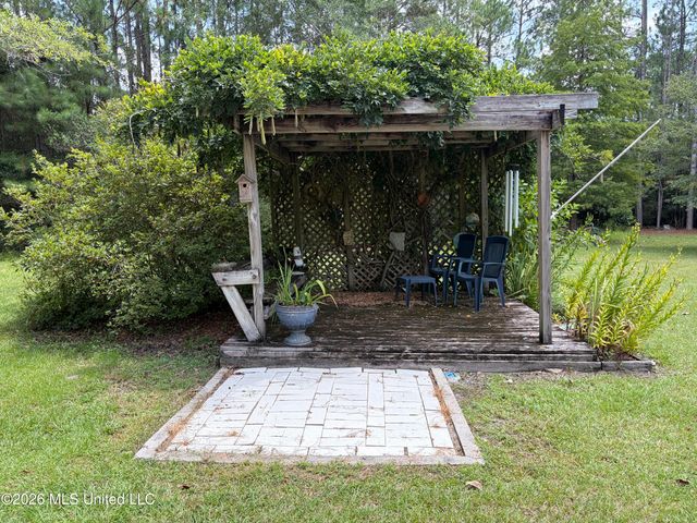20116 F Ladner Road, Saucier, MS 39574