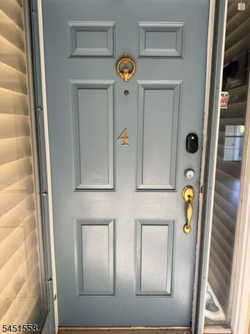 551 Clubhouse-4, Union Twp., NJ 07083