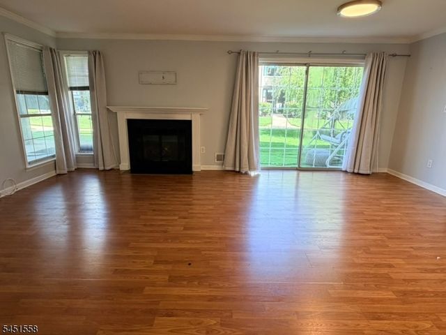 551 Clubhouse-4, Union Twp., NJ 07083