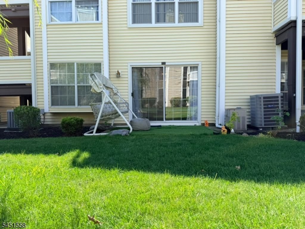 551 Clubhouse-4, Union Twp., NJ 07083 — photo 5