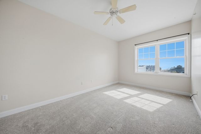 233 Beach Rd A11, Salisbury, MA 01952
