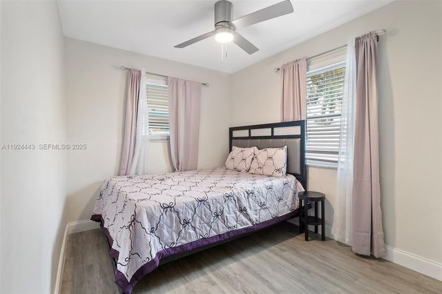 724 SW 4th Ct, Hallandale Beach, FL 33009