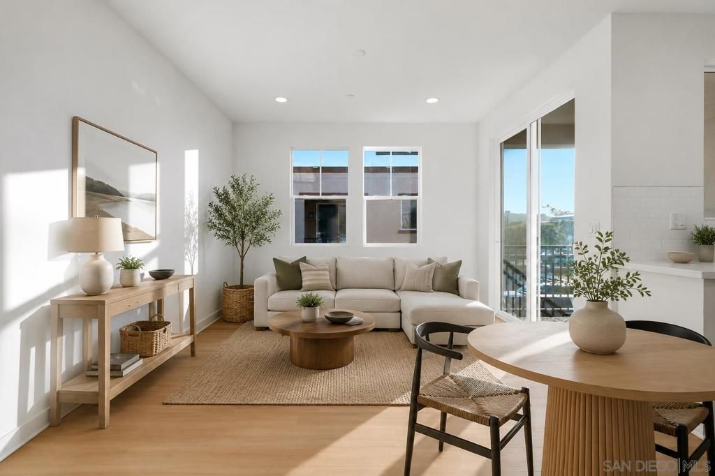 244 Pico Ave 15, San Marcos, CA 92069