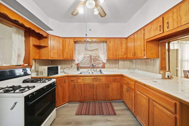 3132 Oak Park Avenue, Berwyn, IL 60402