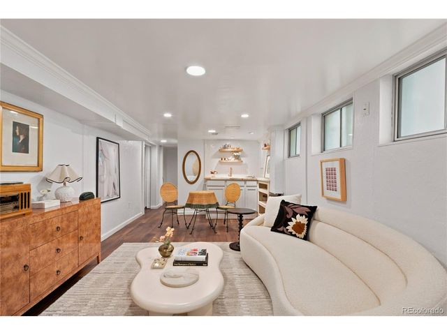 3025 Grove St, Denver, CO 80211