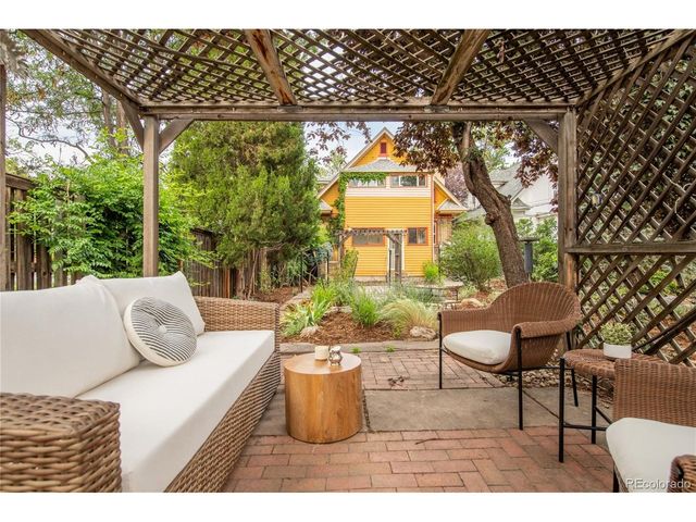 3025 Grove St, Denver, CO 80211