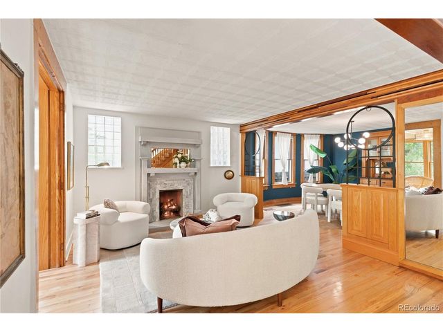 3025 Grove St, Denver, CO 80211