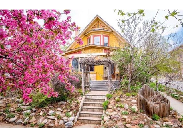 3025 Grove St, Denver, CO 80211