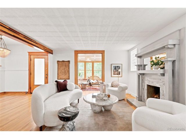 3025 Grove St, Denver, CO 80211