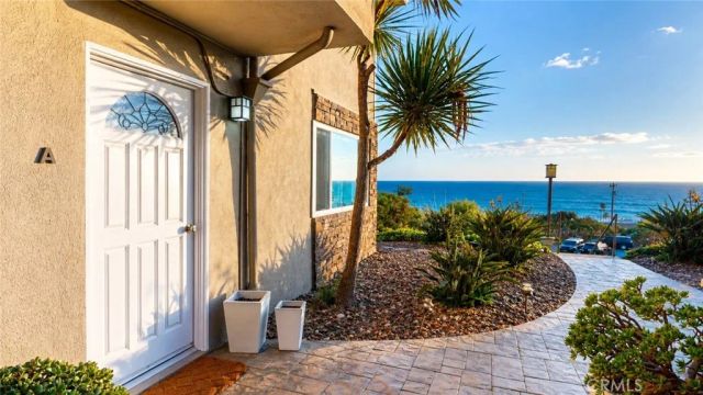 21711 Wesley Drive A, Laguna Beach, CA 92651