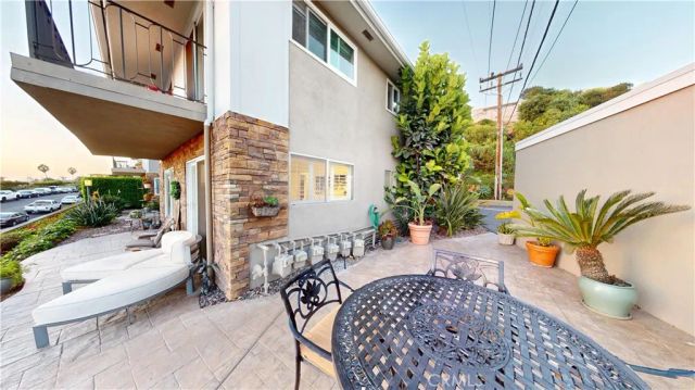 21711 Wesley Drive A, Laguna Beach, CA 92651
