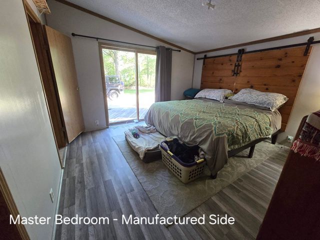 1867 S Five Mile Road, Midland, MI 48640