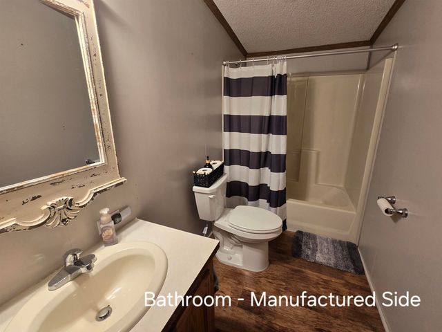 1867 S Five Mile Road, Midland, MI 48640