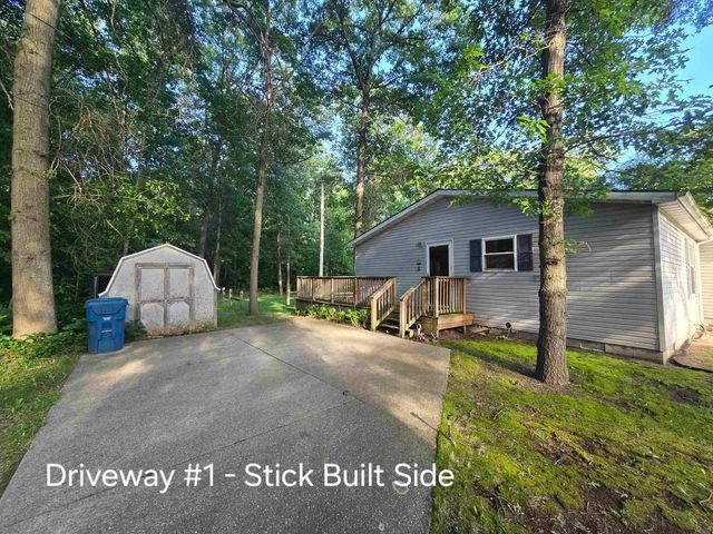 1867 S Five Mile Road, Midland, MI 48640