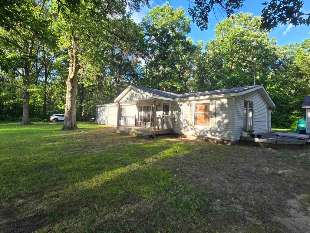 1867 S Five Mile Road, Midland, MI 48640