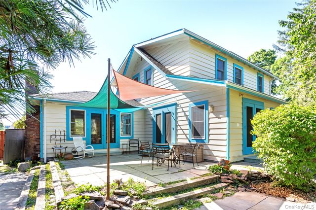 65 Hedges Road, East Patchogue, NY 11772