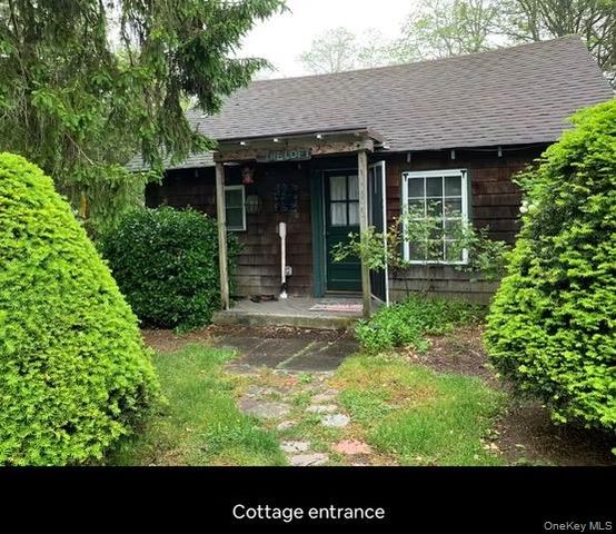 65 Hedges Road, East Patchogue, NY 11772