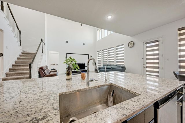 101 Caponi Fish LN, Hutto, TX 78634