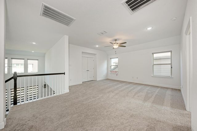 101 Caponi Fish LN, Hutto, TX 78634
