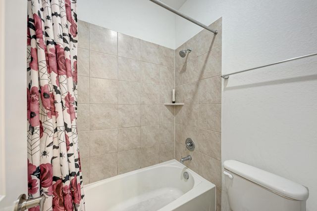 101 Caponi Fish LN, Hutto, TX 78634