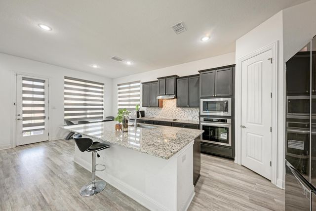 101 Caponi Fish LN, Hutto, TX 78634