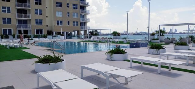 770 Claughton Island Dr 911, Miami, FL 33131