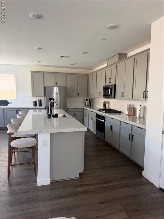 862 Camargo Street, Henderson, NV 89011 — photo 2