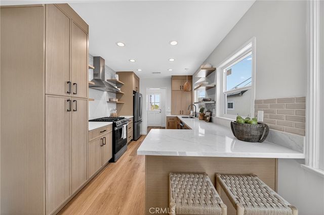 6133 W 83rd, Los Angeles, CA 90045