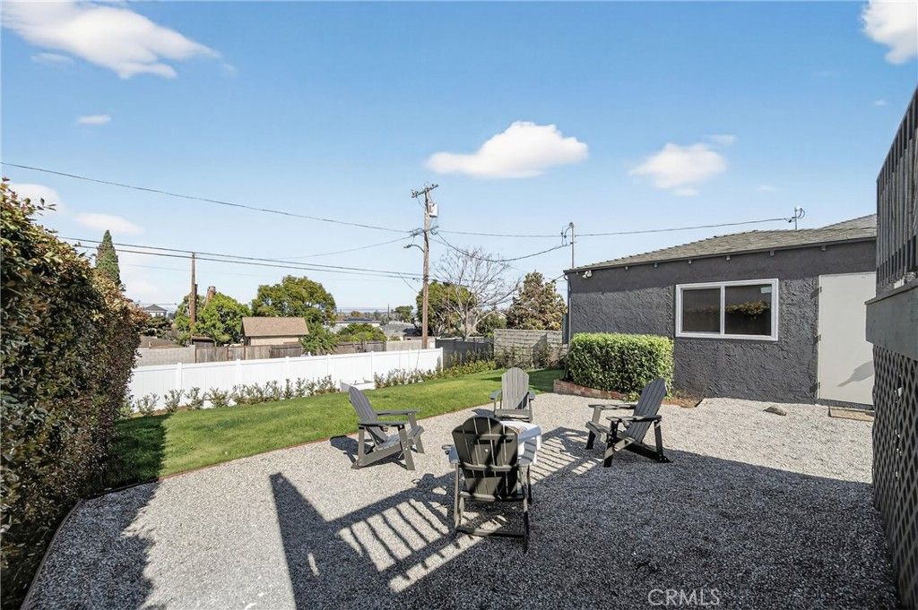 Image 41 of property listing at 6133 W 83rd, Los Angeles, CA 90045