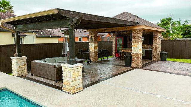 1305 Mountain Road, Mission, TX 78573