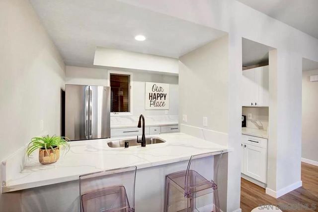 3990 Nobel Drive 102, San Diego, CA 92122