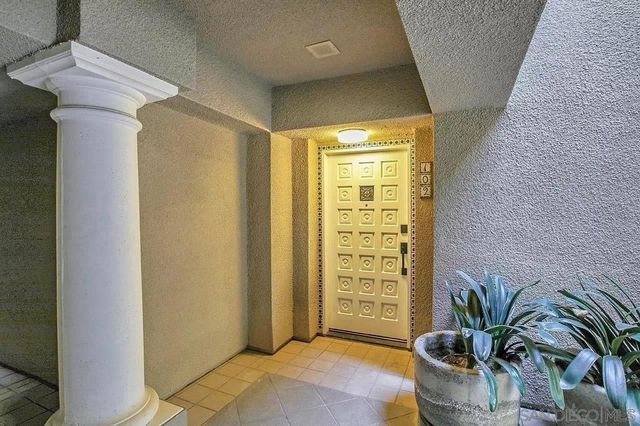 3990 Nobel Drive 102, San Diego, CA 92122