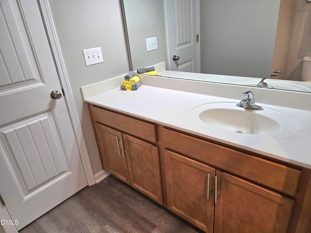 72 E Grove Point Drive, Clayton, NC 27527