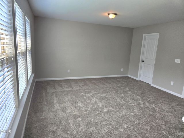 72 E Grove Point Drive, Clayton, NC 27527