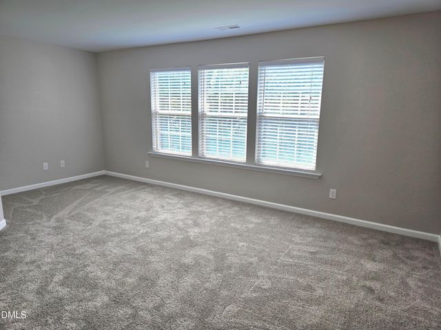 72 E Grove Point Drive, Clayton, NC 27527