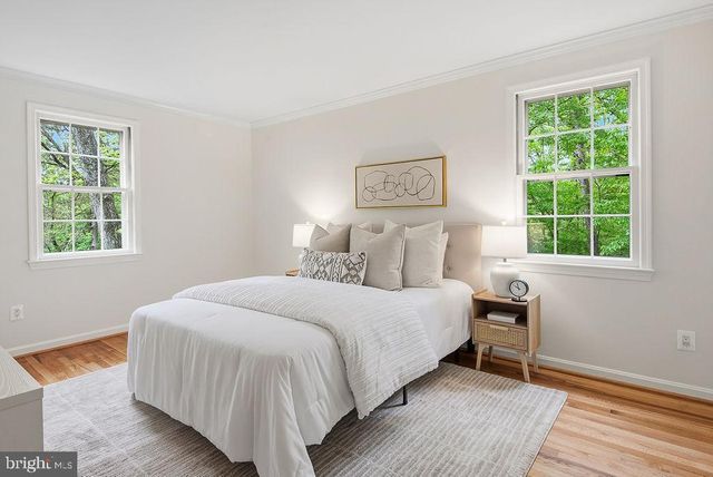 2302 SHORT RIDGE RD, Reston, VA 20191