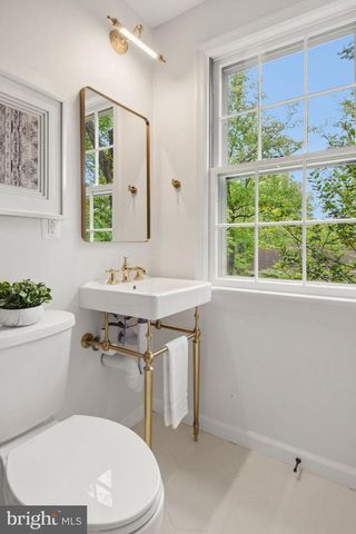 2302 SHORT RIDGE RD, Reston, VA 20191