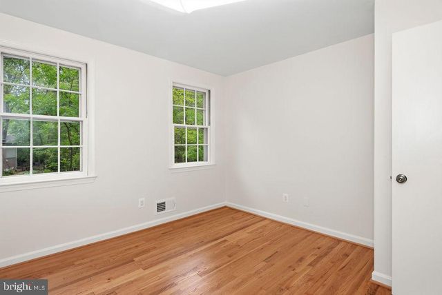 2302 SHORT RIDGE RD, Reston, VA 20191