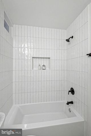2302 SHORT RIDGE RD, Reston, VA 20191