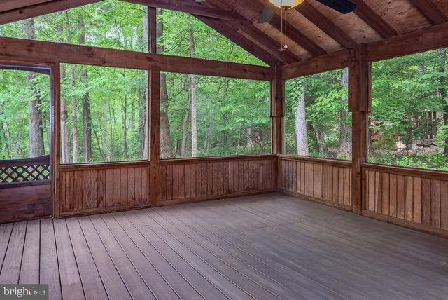 2302 SHORT RIDGE RD, Reston, VA 20191