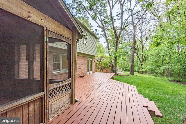 2302 SHORT RIDGE RD, Reston, VA 20191