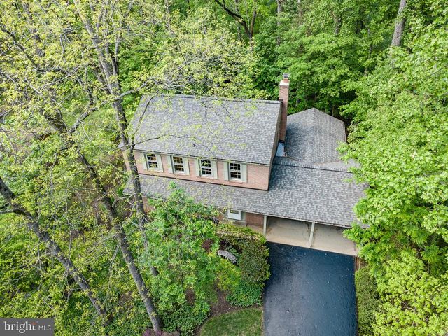 2302 SHORT RIDGE RD, Reston, VA 20191